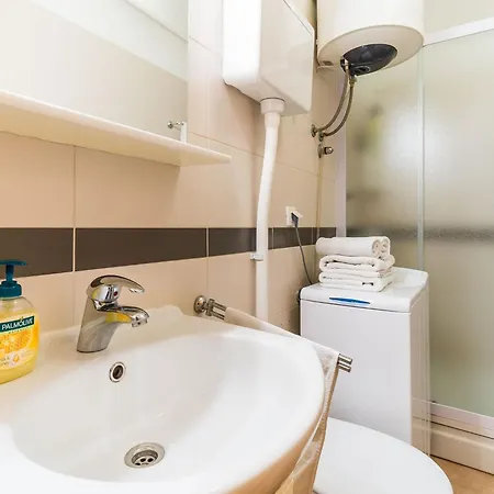 Sara - One Bedroom With Terrace דוברובניק